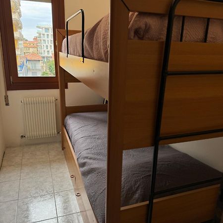 App. Marcopolo - 100Mt Dal Mare Apartman Lido di Jesolo Kültér fotó